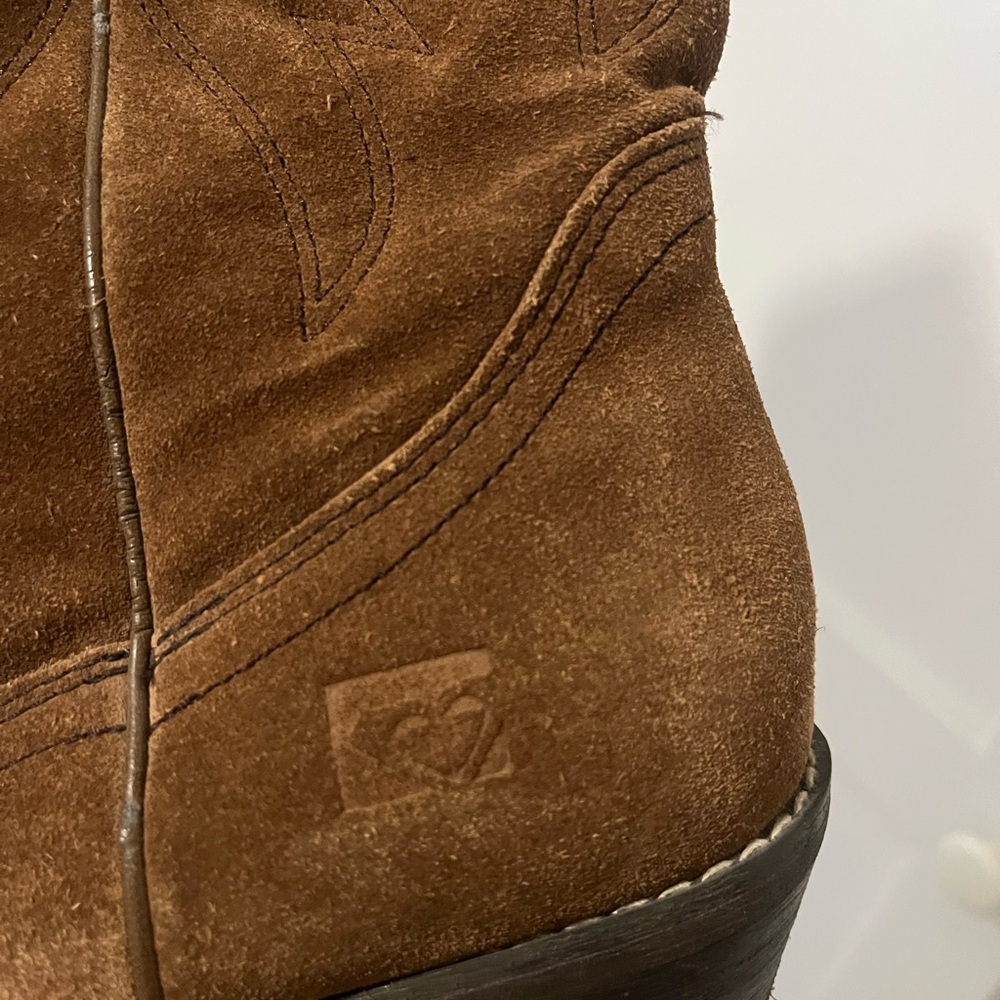 Roxy “Giddy Up” Brown Cowboy Boots – Leather Upper, Suede-Look Size 8 1/2 - Picture 7 of 8